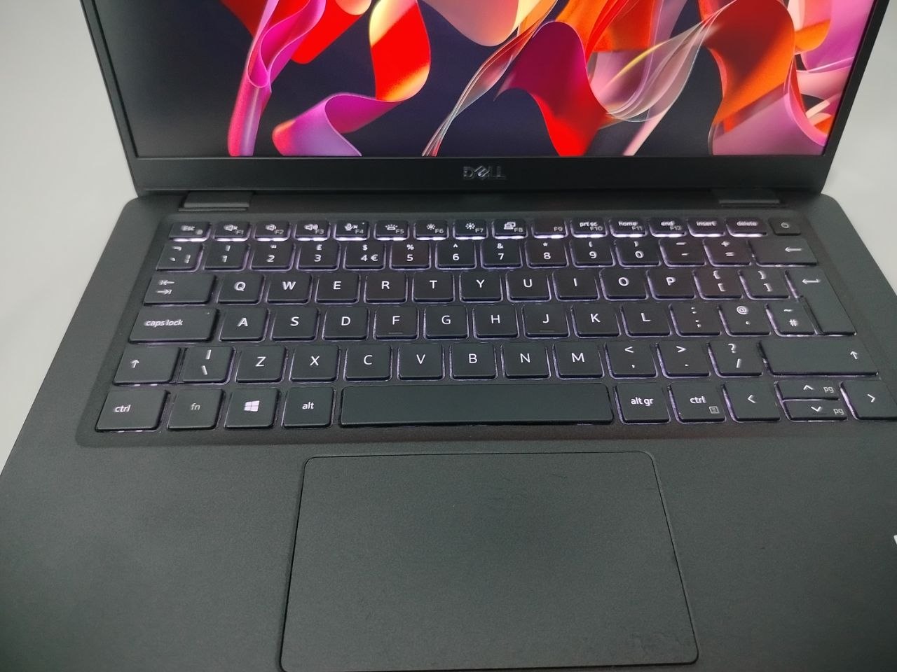 Dell Latitude 7310 — image 8