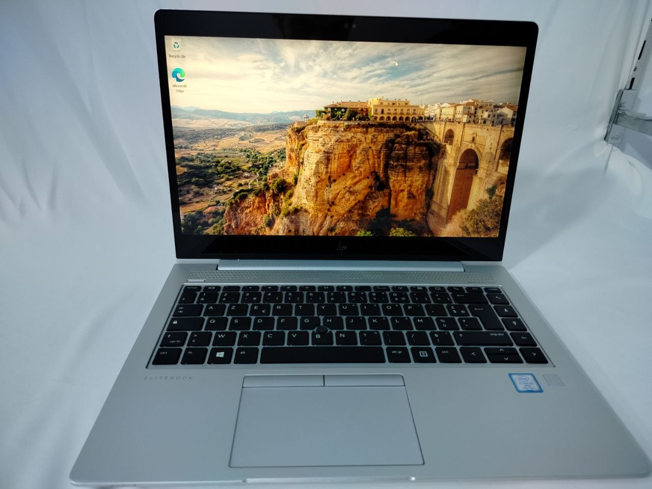 HP EliteBook 840 G5 — image 3
